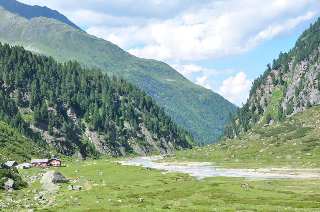 Ferienwohnung Haus Marco Neustift im Stubaital Exterior foto